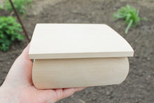 Load image into Gallery viewer, Square unfinished wooden box - 150x150 mm - 5.9 inches - on hinges- natural, eco friendly
