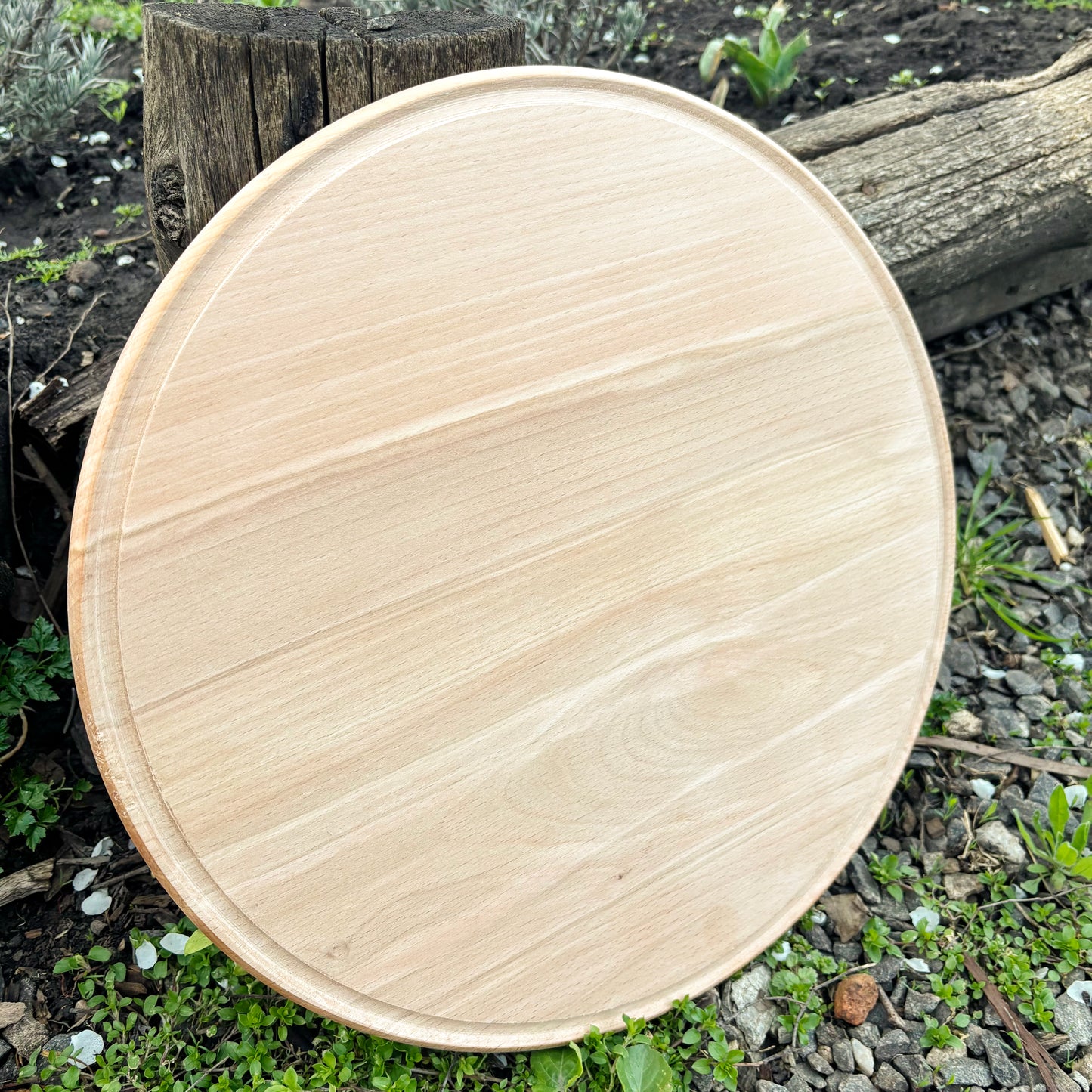 Large Wooden Pizza Board 37 cm/14.5 inch Round Serving Tray Beech Wood Platter with Rim Kitchen Serving Plate Cheese Board