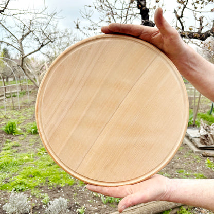 Large Wooden Pizza Board 37 cm/14.5 inch Round Serving Tray Beech Wood Platter with Rim Kitchen Serving Plate Cheese Board