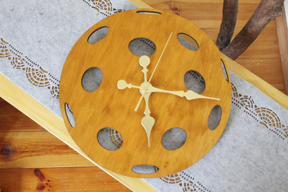 Wooden clock - Pickleball - beech wood color - 355 mm - 14 inches - light and ready to ship - handmade clock - Silent clock mechanism