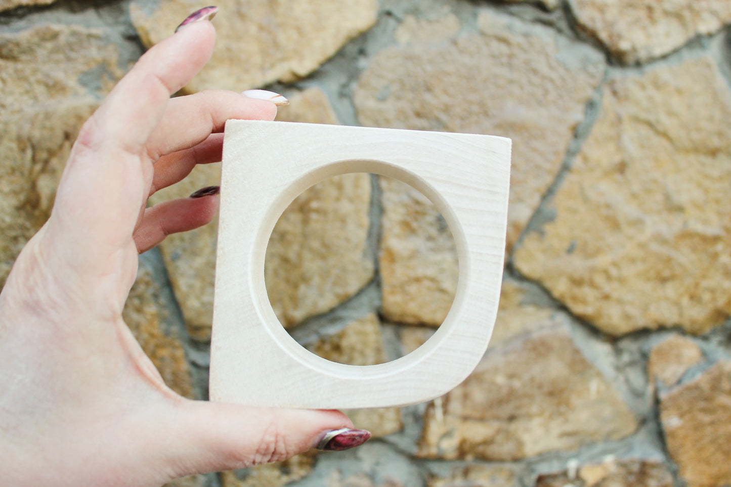 Wooden bangle unfinished - one rounded corner - 30 mm - 1.2 inches - natural eco friendly IL30