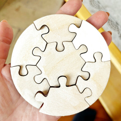 Round Wooden Puzzle Blank, 7-Piece Jigsaw Craft, Unfinished Birch Plywood, DIY Keepsake, Guest Book & Personalized Decor