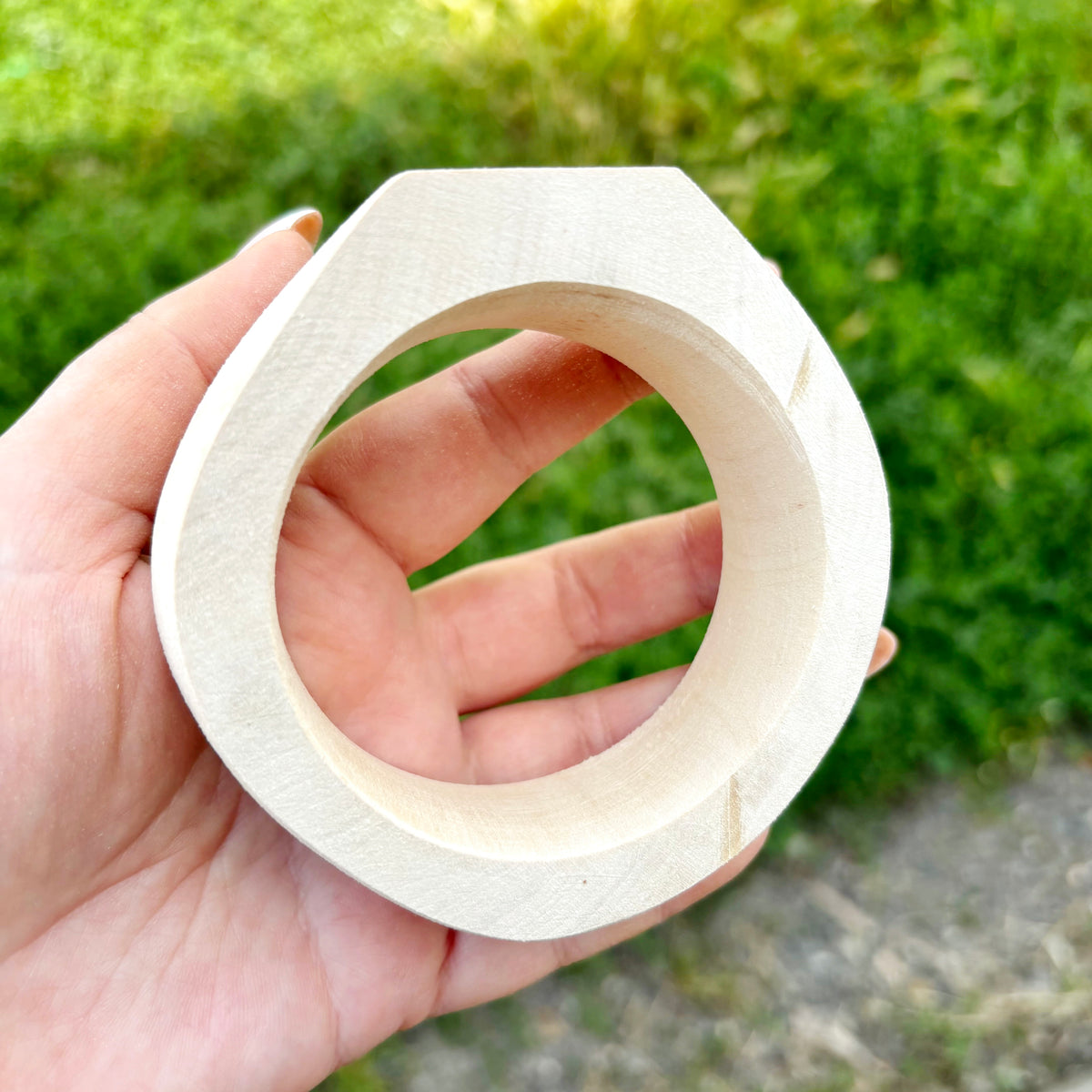 Unfinished Wooden Bangle Blank – Linden Wood Bracelet Base, 70mm Inner Diameter, Handmade DIY Cuff for Decoupage & Painting