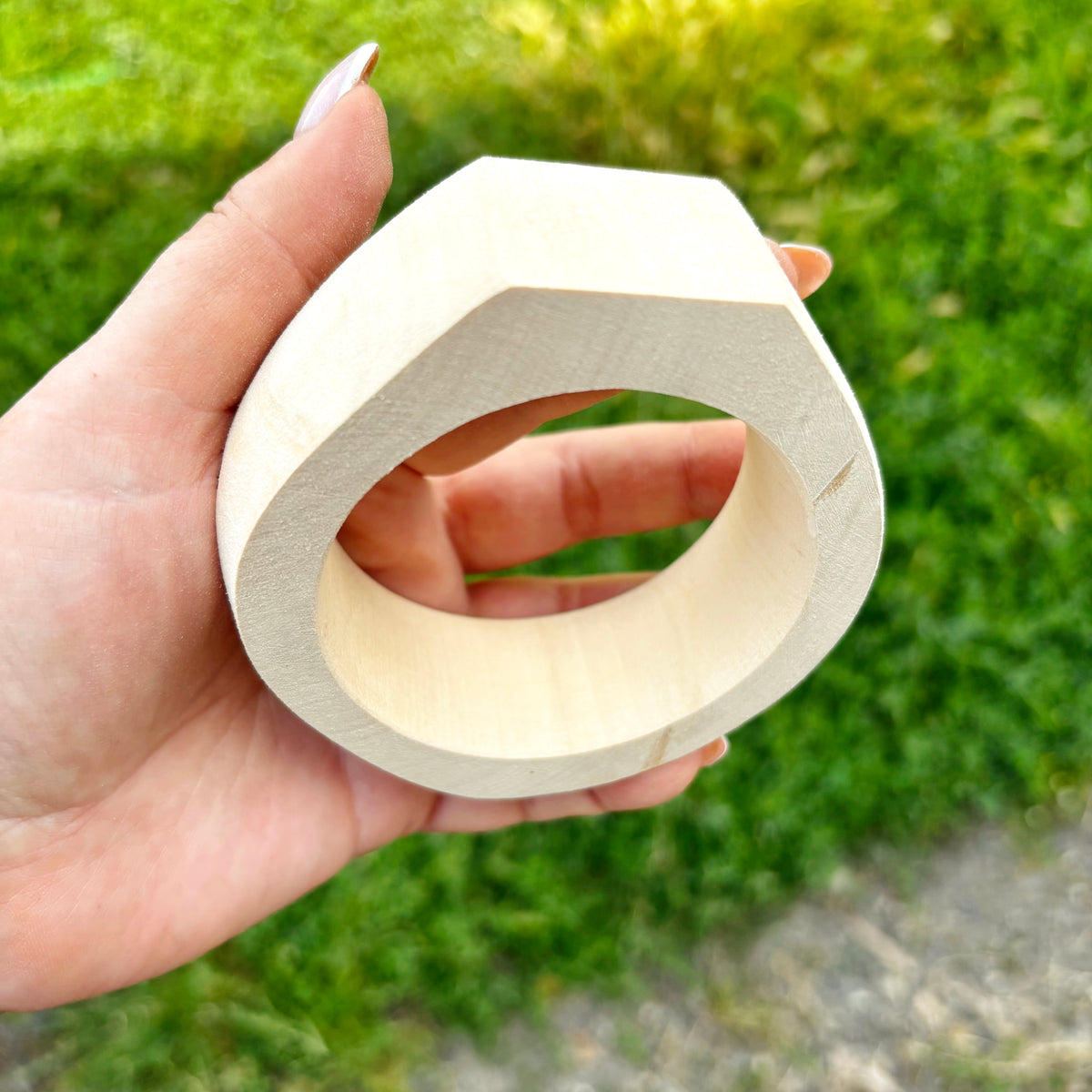 Unfinished Wooden Bangle Blank – Linden Wood Bracelet Base, 70mm Inner Diameter, Handmade DIY Cuff for Decoupage & Painting