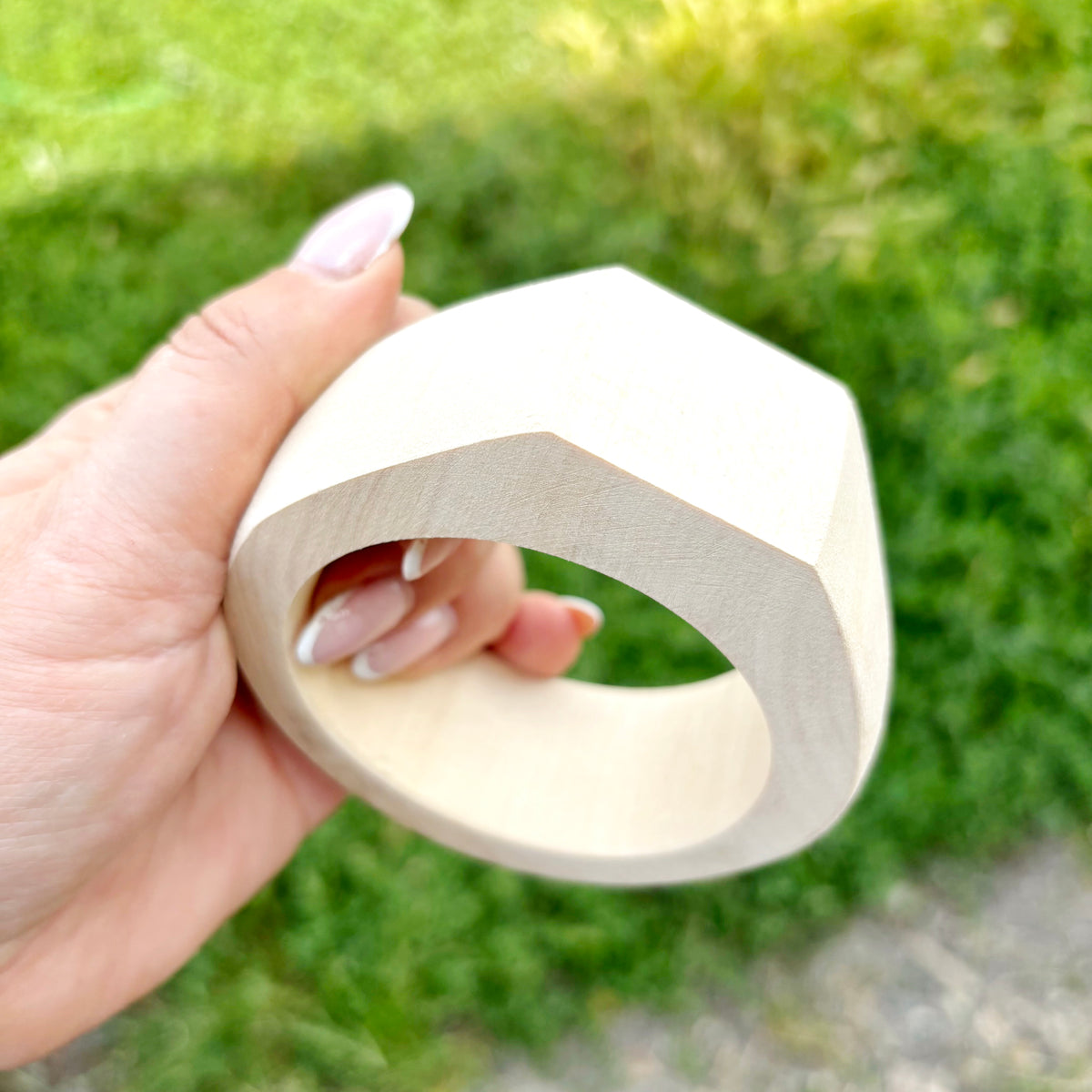Unfinished Wooden Bangle Blank – Linden Wood Bracelet Base, 70mm Inner Diameter, Handmade DIY Cuff for Decoupage & Painting