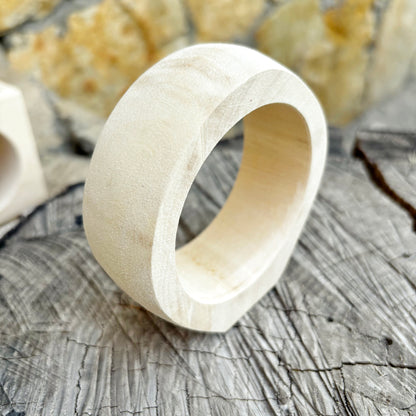 Unfinished Wooden Bangle Blank – Linden Wood Bracelet Base, 70mm Inner Diameter, Handmade DIY Cuff for Decoupage & Painting