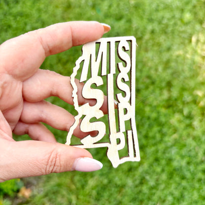 Mississippi state inscription - Laser Cut - unfinished blank - 3.5 inches - Mississippi Map Shape Text, Pattern, Stencil, Outline