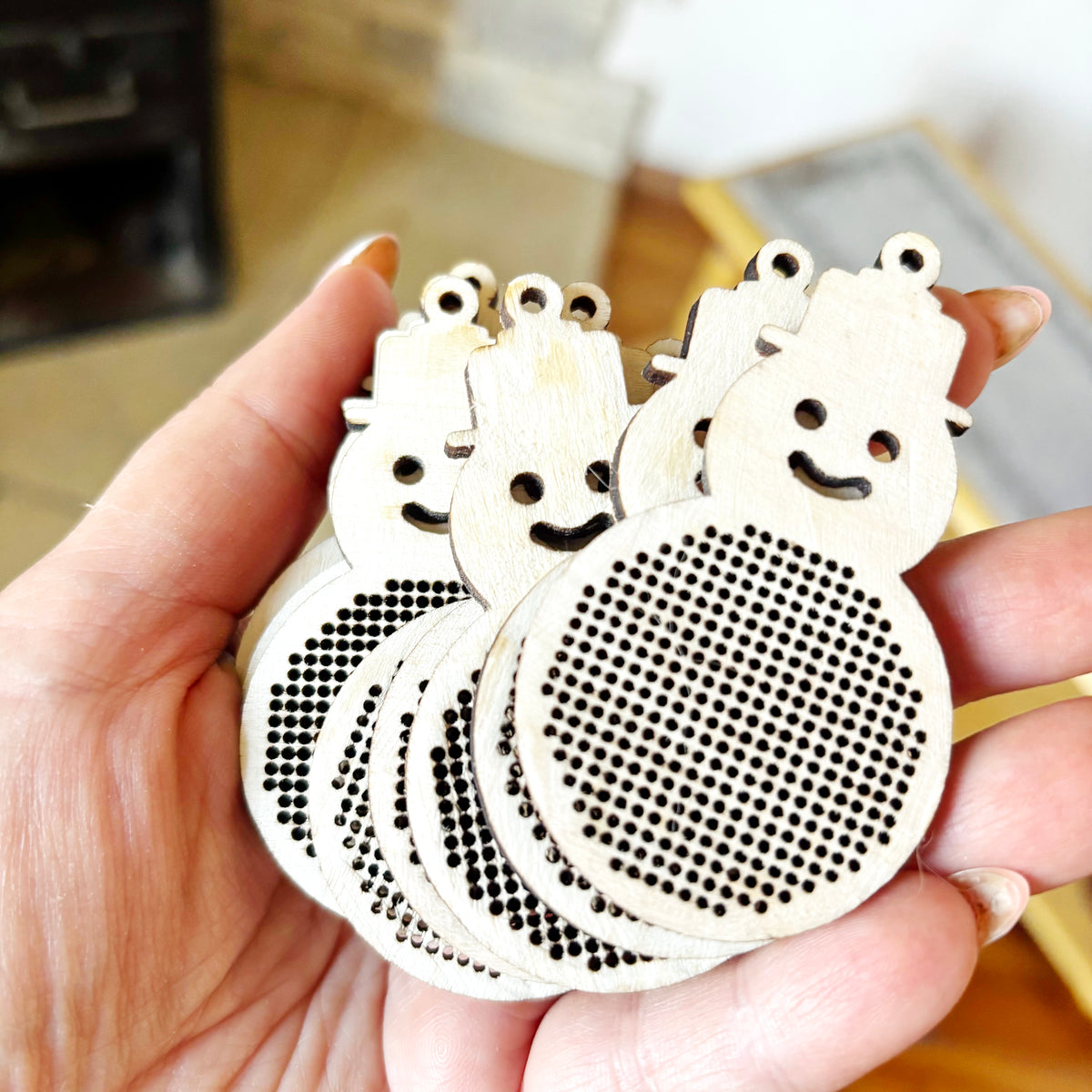 Snowman Cross Stitch Blank Wooden Ornament DIY Embroidery Pendant Laser Cut Plywood Christmas Craft Supplies Unfinished