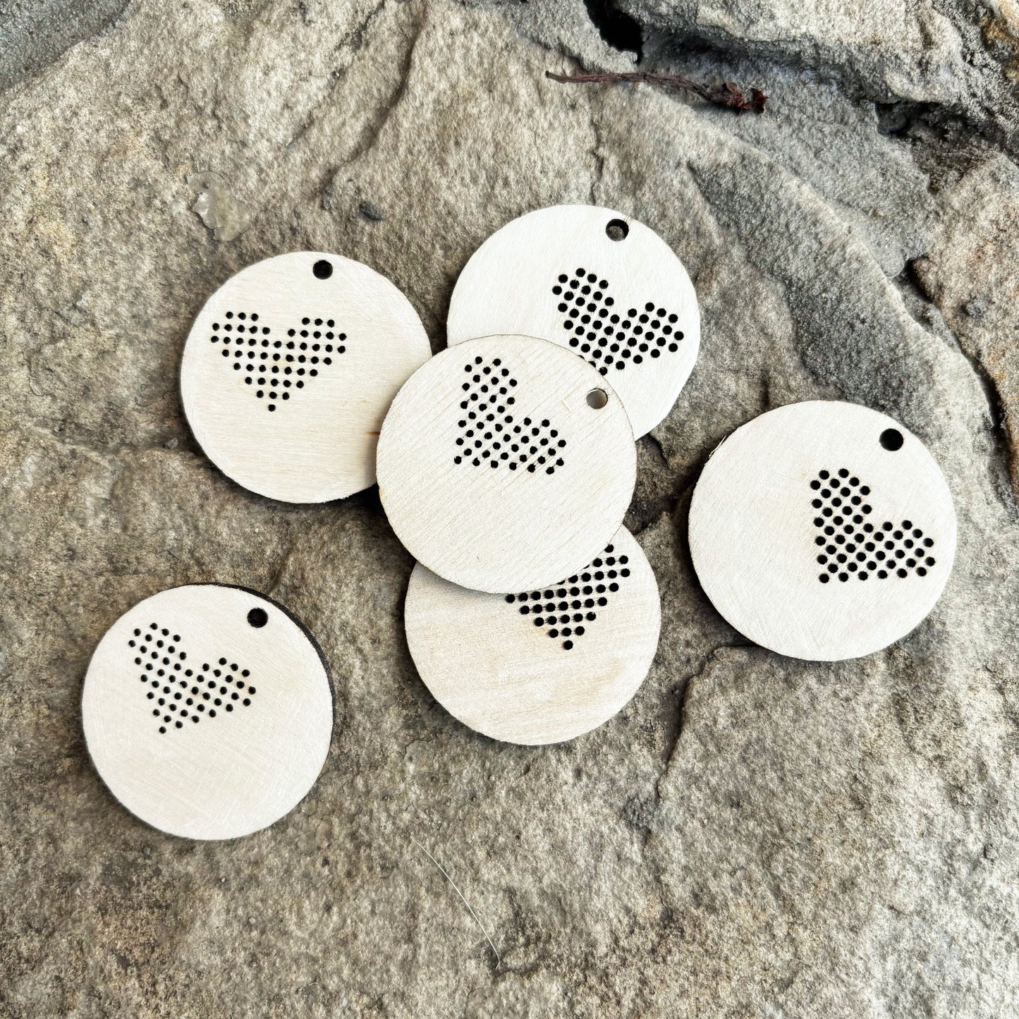 Wooden Cross Stitch Pendant Blanks 40mm – Heart Embroidery Jewelry Bases, Unfinished Wood Circles for DIY Necklace, Earrings & Crafts