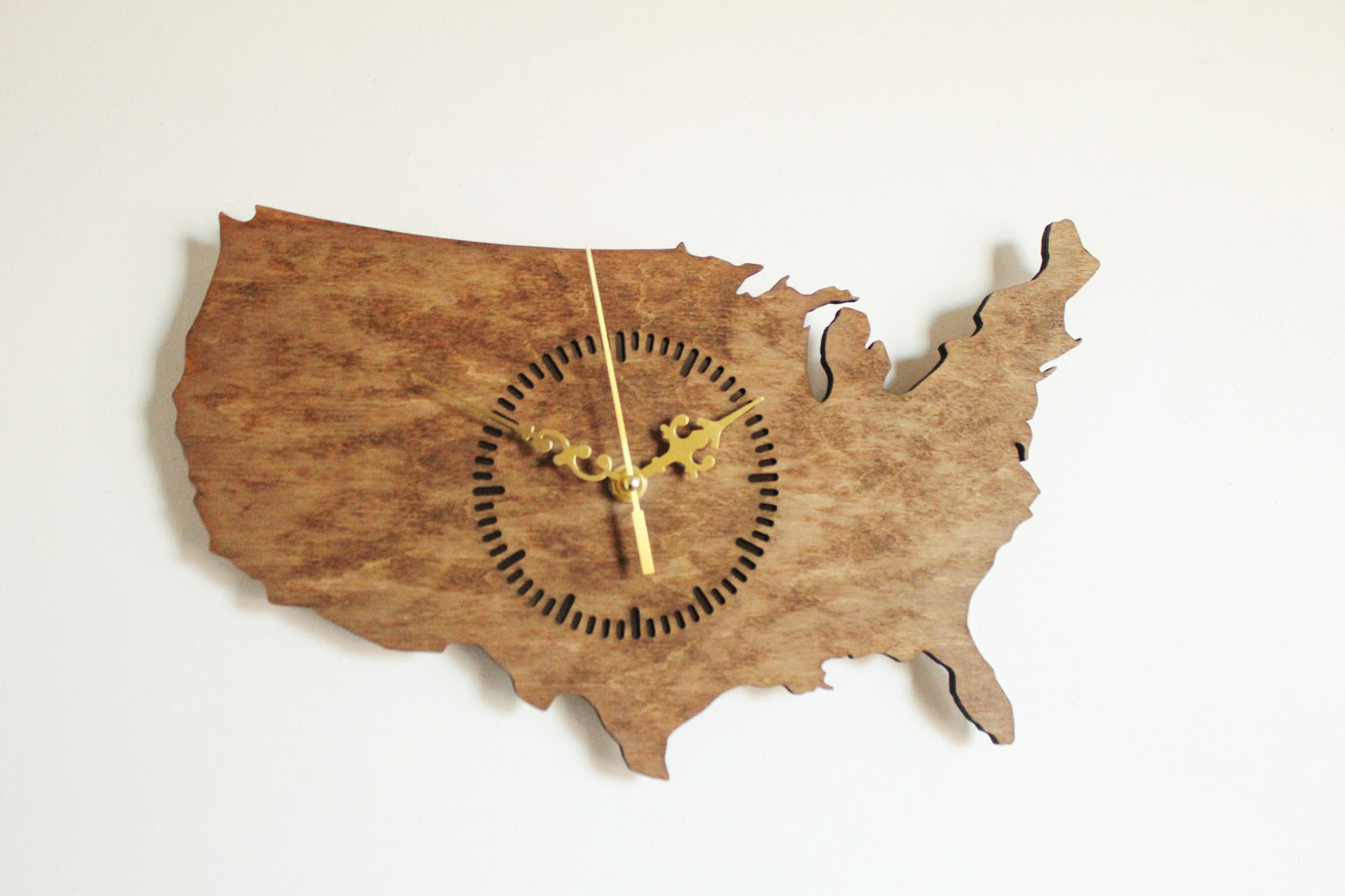 Wooden modern clock - United States of America - map - chestnat wood color - 350 mm - 13.8 inches - handmade clock - Silent clock mechanism