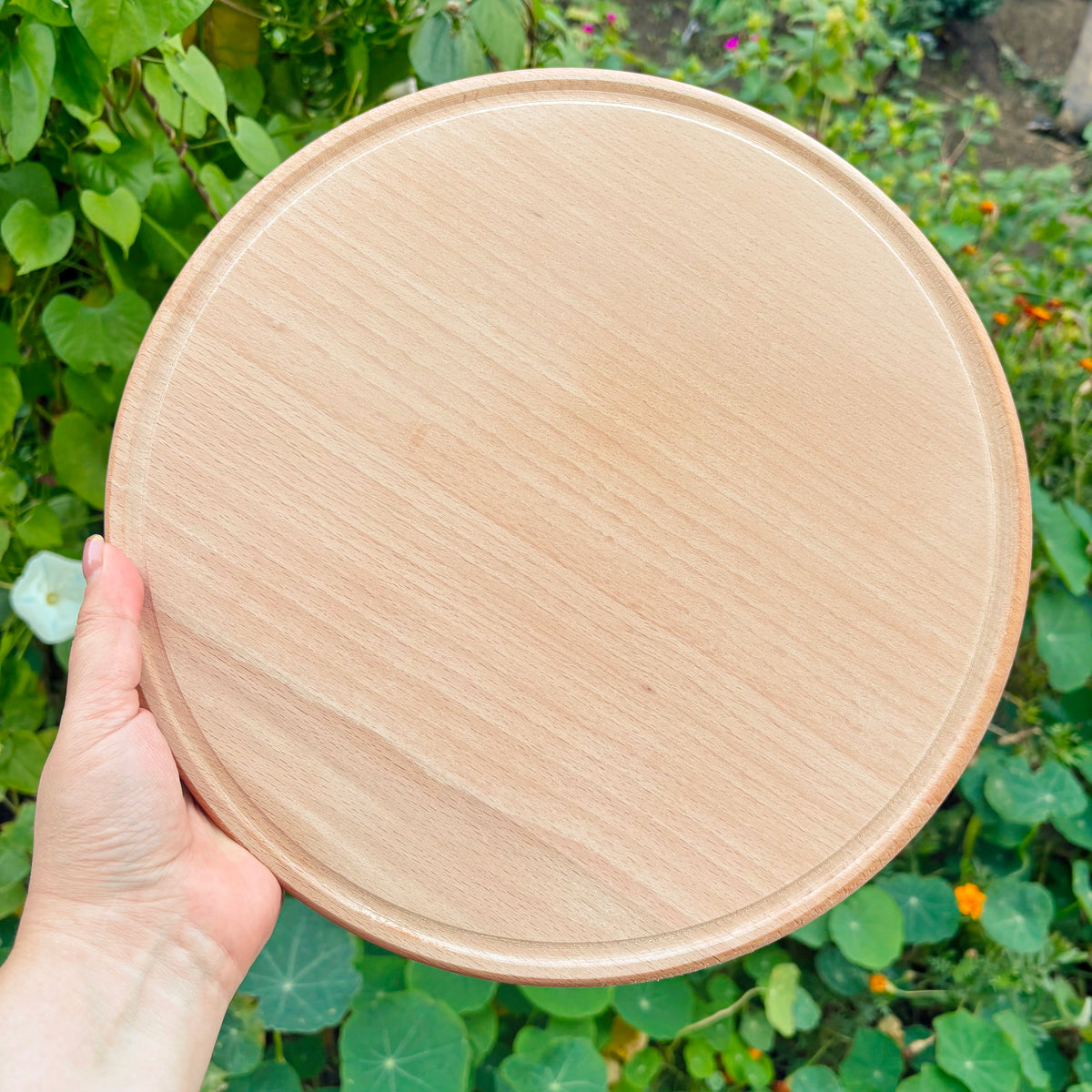 Unfinished Beech Wood Pizza Board 30 cm – Round Serving Platter with Raised Rim, Natural Wooden Kitchen Board