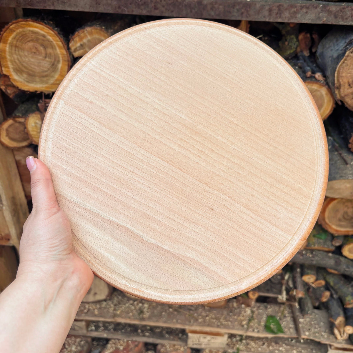 Unfinished Beech Wood Pizza Board 30 cm – Round Serving Platter with Raised Rim, Natural Wooden Kitchen Board
