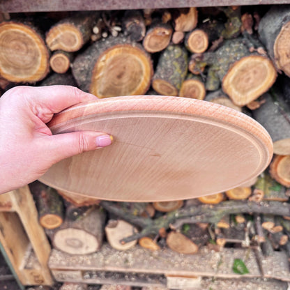 Unfinished Beech Wood Pizza Board 30 cm – Round Serving Platter with Raised Rim, Natural Wooden Kitchen Board