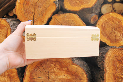 Wooden box - rounded lid - unfinished wooden box - 210 mm - 8.3 inch - with lid on hinges and lock - birch wood