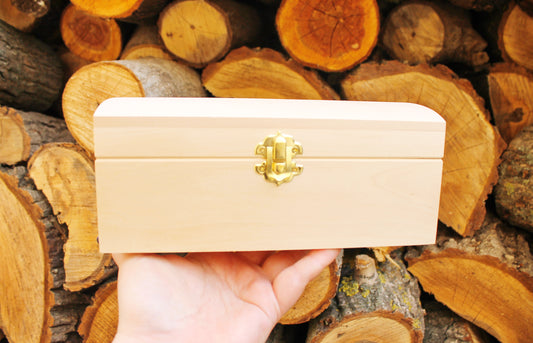 Wooden box - rounded lid - unfinished wooden box - 210 mm - 8.3 inch - with lid on hinges and lock - birch wood