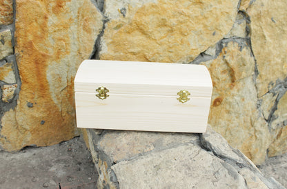 Wooden Storage Box with Lid Large Keepsake Chest Pine Wood Craft Box Blank for Painting Gift Box with Latch 11.8 inch