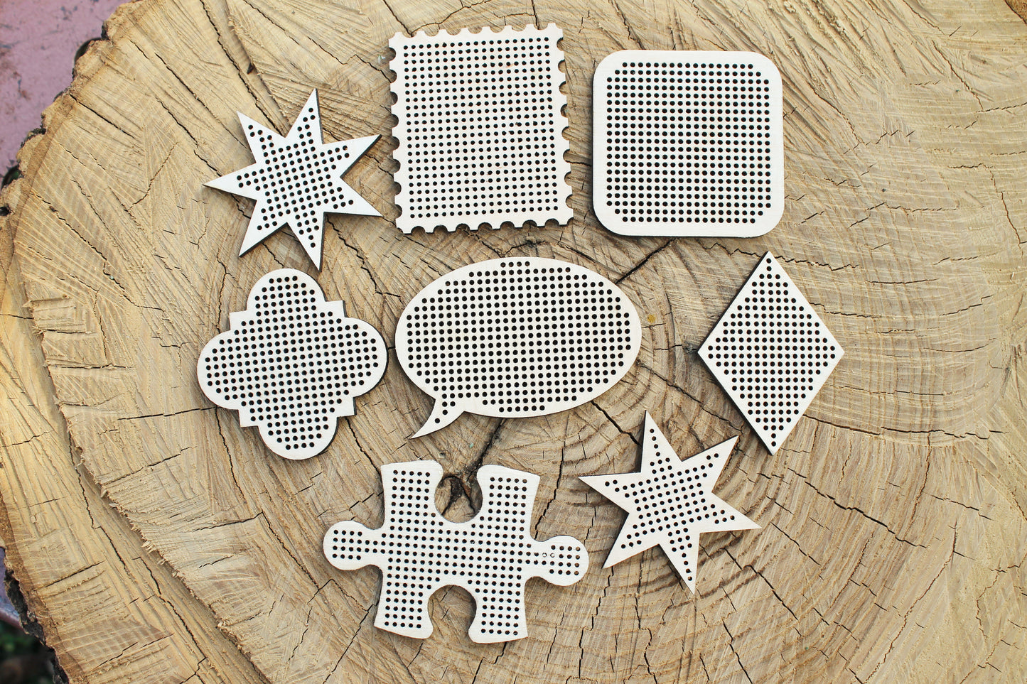 Set of 8 Creative Wooden Embroidery Blanks – Laser Cut Wooden Shapes for Stitching Projects - Geometric Wooden Embroidery Blanks