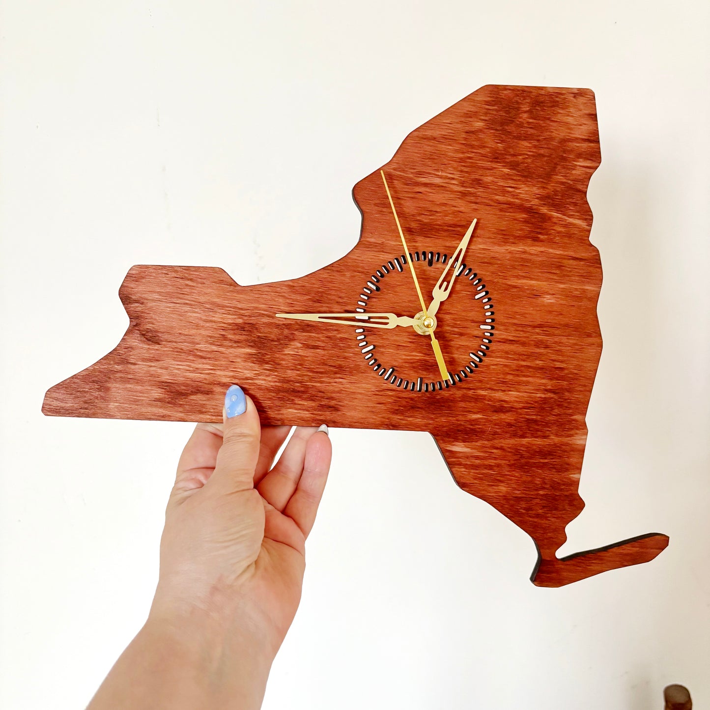 Wooden modern clock - New York - state -cherry wood color - 360 mm - 14.2 inches - handmade clock - Silent clock mechanism