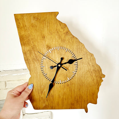 Wooden modern clock - Georgia - state - walnut wood color - 330 mm - 13 inches - handmade clock - Silent clock mechanism