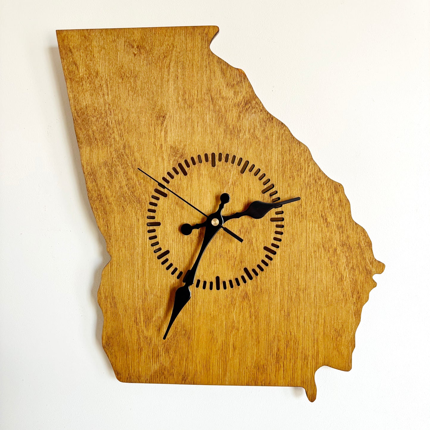 Wooden modern clock - Georgia - state - walnut wood color - 330 mm - 13 inches - handmade clock - Silent clock mechanism