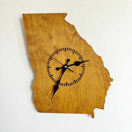 Wooden modern clock - Georgia - state - walnut wood color - 330 mm - 13 inches - handmade clock - Silent clock mechanism