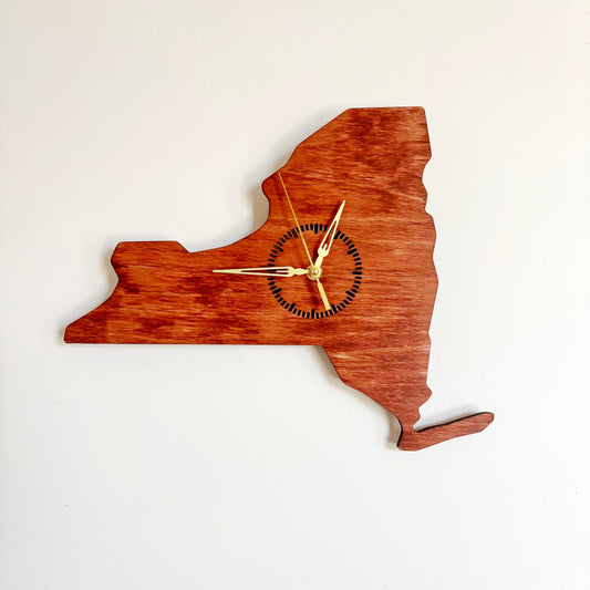 Wooden modern clock - New York - state - alder wood color - 360 mm - 14.2 inches - handmade clock - Silent clock mechanism