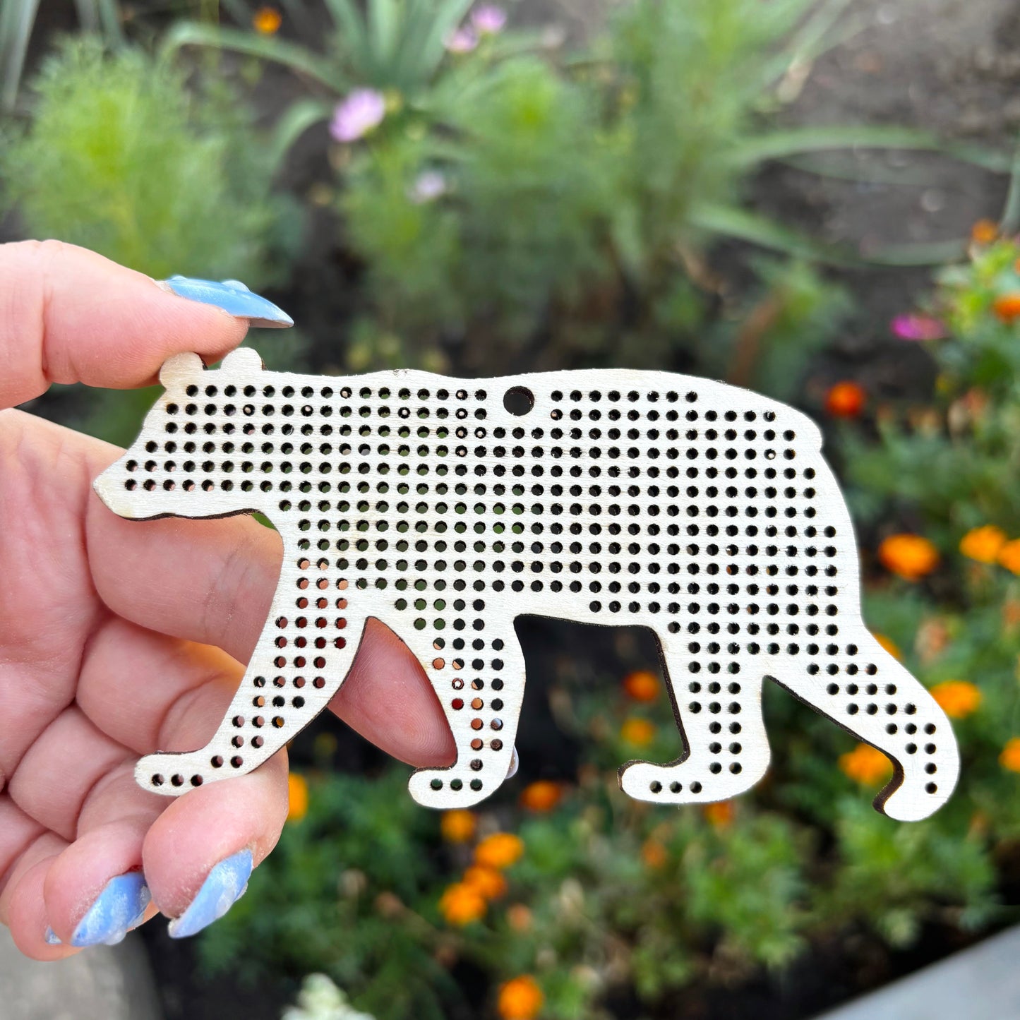 Wooden Black Bear Cross Stitch Blank 120 mm - 4.7 inches – DIY Embroidery Base, Hand Stitch Craft Supply, Christmas Decoration Gift