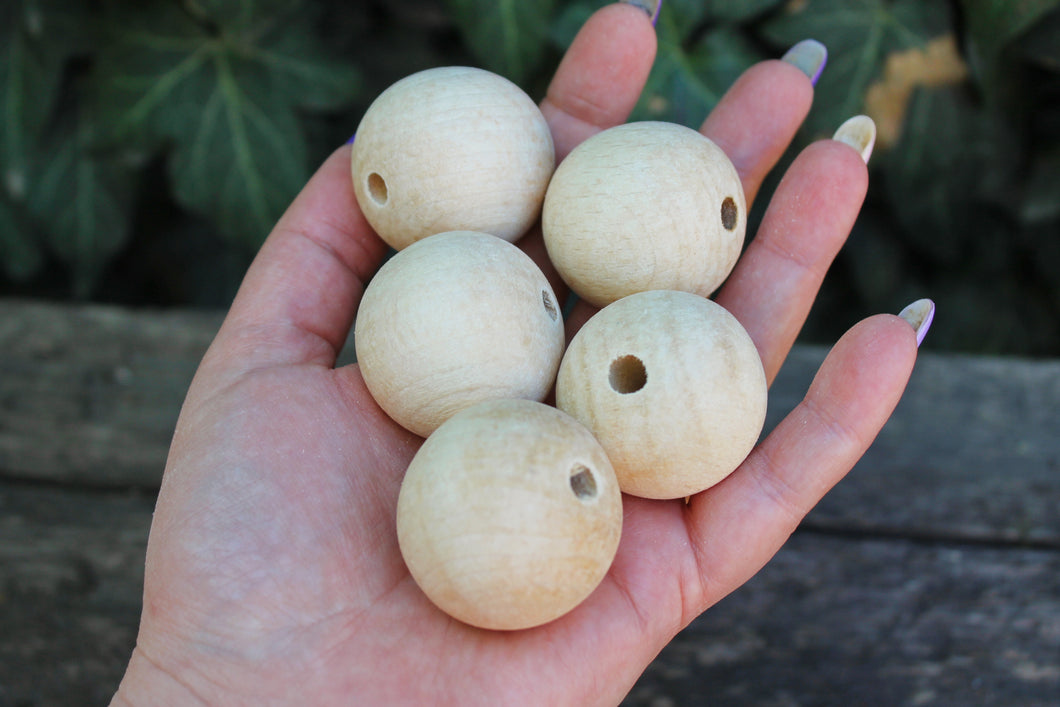 36-37 mm Wooden round beech beads 5 pcs - natural eco friendly