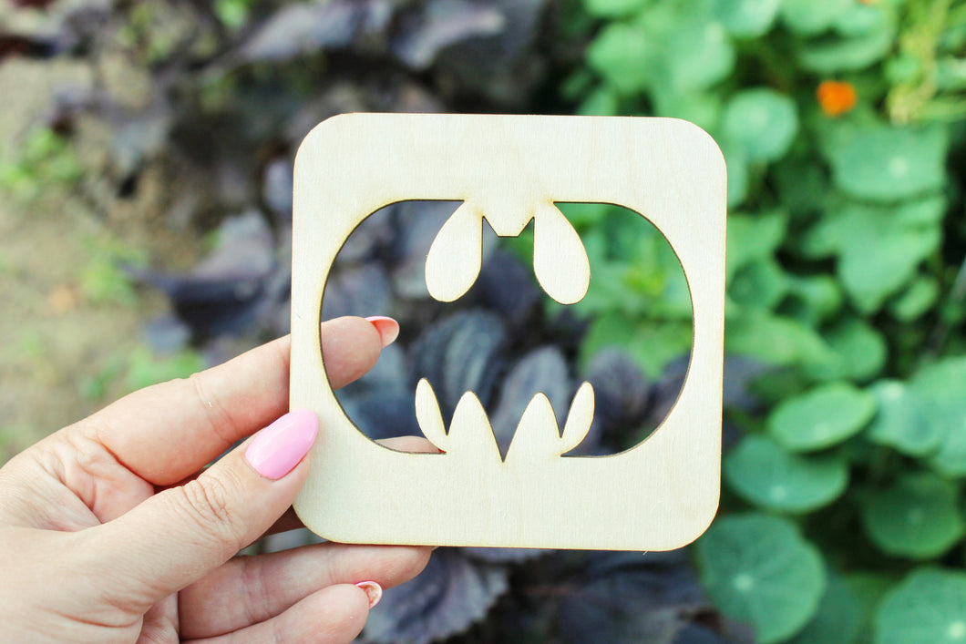 Halloween laser cut Bat sign coaster 4x4 inches - trivet hot pad - made of high quality plywood - table decor, Modern coasters - 15