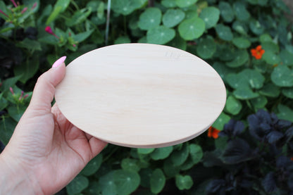 Oval unfinished wooden box 6.9 inches x 4.2 inches - eco-friendly - made from alder wood - oblong box on magnets