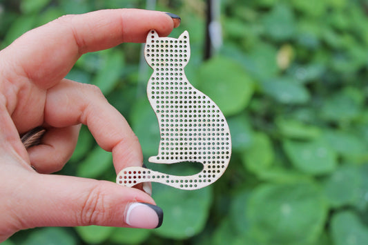 Cat with tail - 70 mm - 2.7 inch. Cross stitch pendant blank - blanks Wood Needlecraft - wooden cross stitch blank