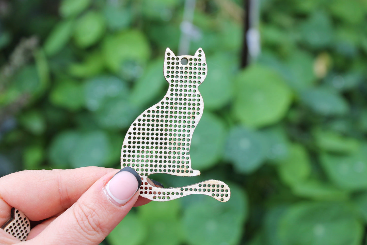 Cat with tail - 70 mm - 2.7 inch. Cross stitch pendant blank - blanks Wood Needlecraft - wooden cross stitch blank