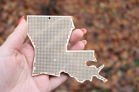 Louisiana state cross stitch blank - Laser Cut - unfinished blank - 4.4 inches - Louisiana Map cross stitch blank