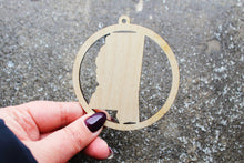 Load image into Gallery viewer, Mississippi state pendant - Laser Cut - unfinished blank - 3.1 inches - Mississippi Map Inside Circle

