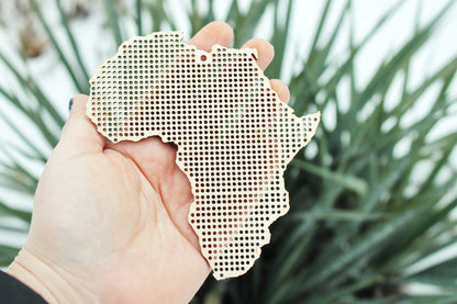 Africa blank - Cross stitch pendant blank 4.7 inches - blanks Wood Needlecraft Pendant - wooden cross stitch blank