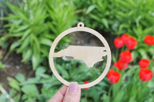 North Carolina state pendant - Laser Cut - unfinished blank - 3.1 inches - North Carolina Map Inside Circle