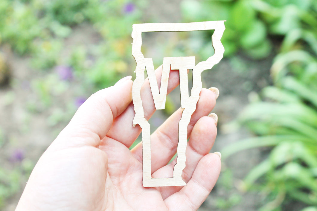 Vermont state wooden inscription - Laser Cut - unfinished blank - 3.9 inches - Vermont Map Shape Text