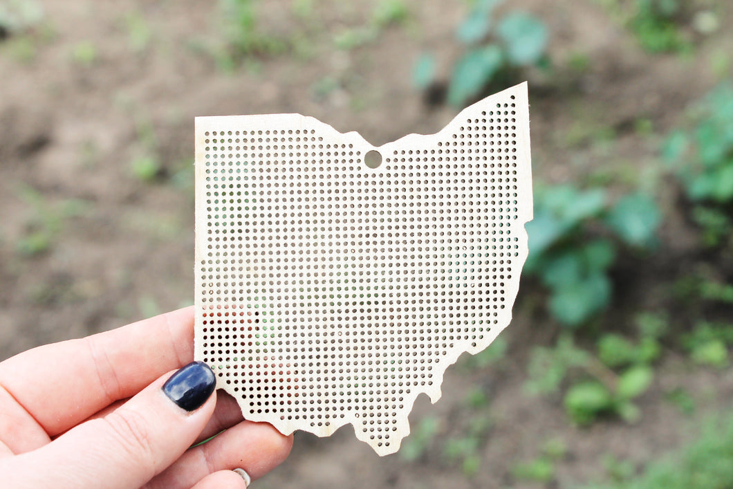 Ohio state cross stitch - Laser Cut - unfinished blank - 3.9 inches - Ohio cross stitch blank