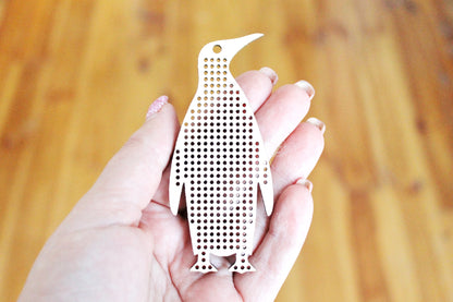 Penguin - cross stitch blank - 92 mm - 3.6 inch - blank Wood for Needlecraft - wooden cross stitch blank