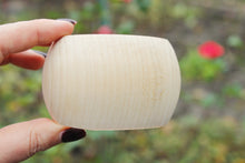Load image into Gallery viewer, Round wooden bracelet - 50 mm - 2 inches - Wooden bangle - natural eco friendly - linden wood

