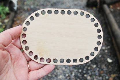 Wooden Bottoms for Knitting Basket - Wood Base Laser Cut with Hole - Wooden Baskets Circle for Crochet - Bottom for crochet bag