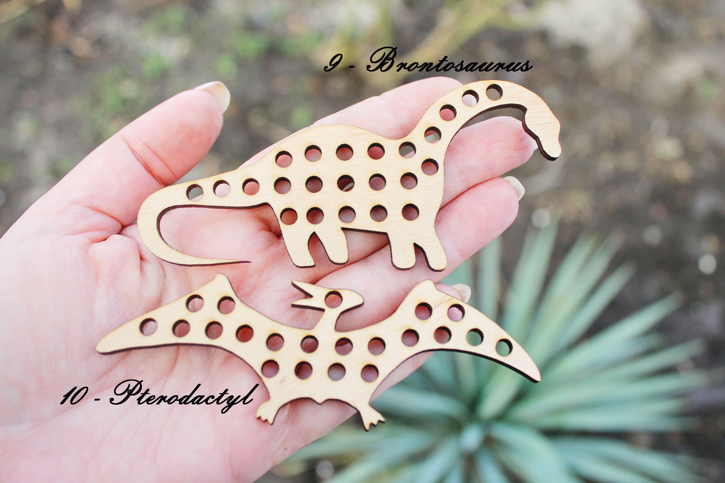 Montessori Lacing Toys - Dinosaurs Laser Cut - Educational games made of wood - laser cut educational toy - set of 10