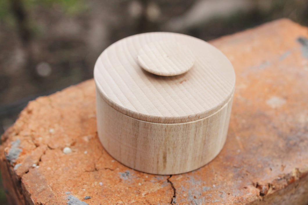 Small wooden box 70 mm 2.8 inches - round unfinished wooden box - with lid - beech wood