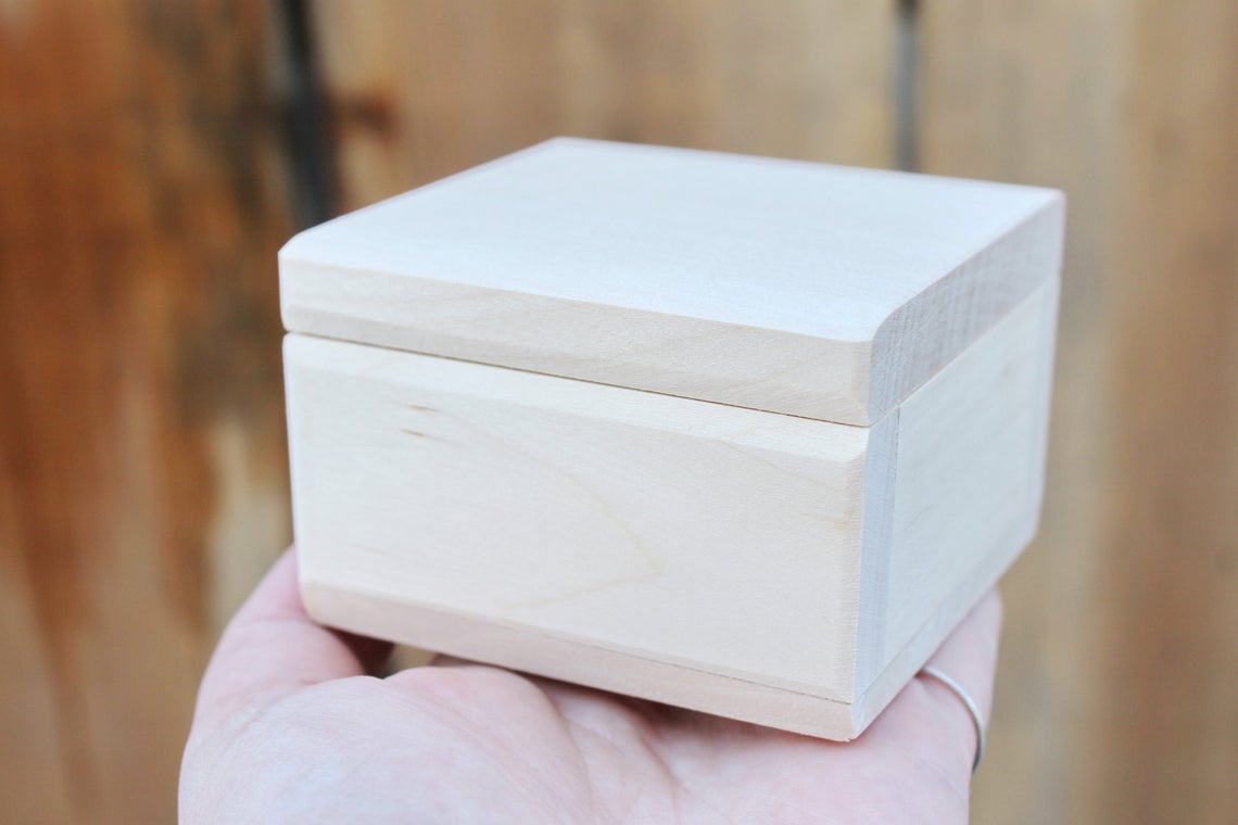 Square unfinished wooden box - 80x80 mm - 3.2 inches - with lid on hinges- natural, eco friendly