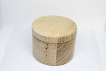 Load image into Gallery viewer, Round unfinished wooden box - with cover - natural, eco friendly - 80 mm diameter
