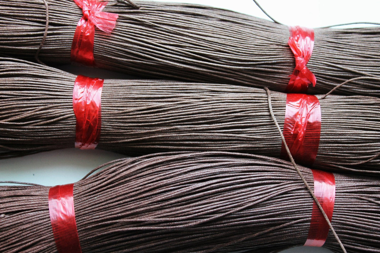 Brown (medium) Wax Cotton Cord 1 mm 10 meters - 10,9 yards or 32,8 feet