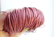 Load image into Gallery viewer, Bordeaux Wax Cotton Cord 1.5 mm 10 meters - 10,9 yards or 32,8 feet
