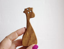 Load image into Gallery viewer, Giraffe-pendant - 2 - Teether - natural, eco friendly - made of OAK

