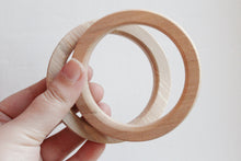 Load image into Gallery viewer, 10 mm Wooden bracelet unfinished round - natural eco friendly
