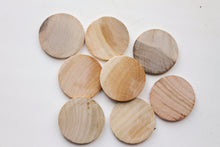 Load image into Gallery viewer, 40 mm (1,57&quot;) Unfinished Wooden Circles (pendant)  - natural eco friendly - 5 pcs - made of walnut or cherry wood
